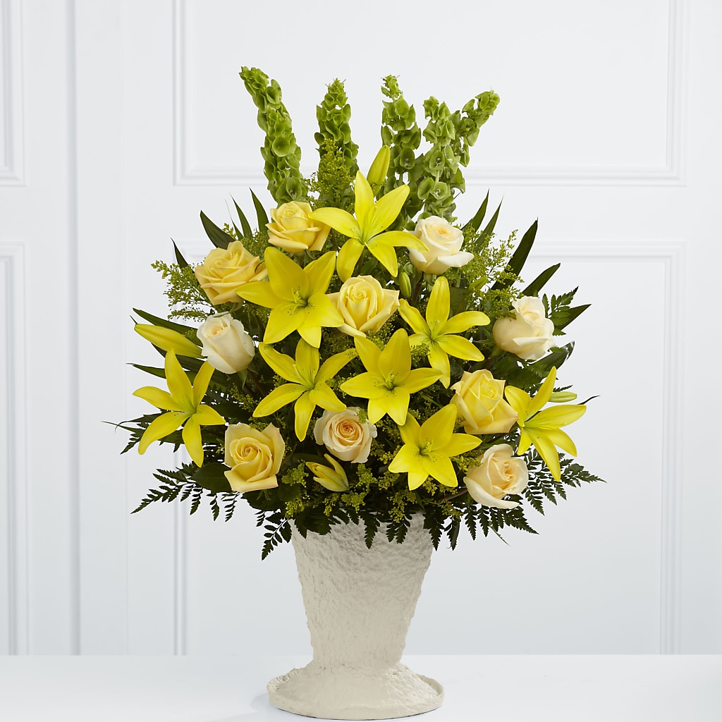 Golden Memories Arrangement – Love Blossoms, Easton PA