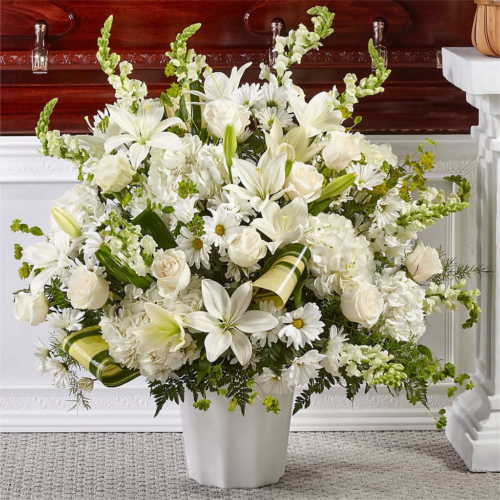 Thoughts of Tranquility Floor Basket – Love Blossoms, Easton PA