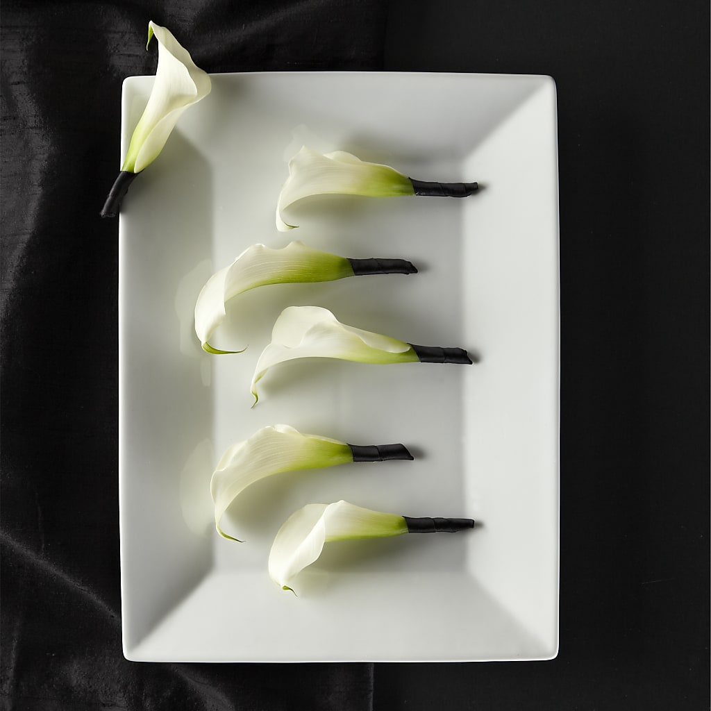 Calla Lily Promise Boutonniere – Love Blossoms, Easton PA