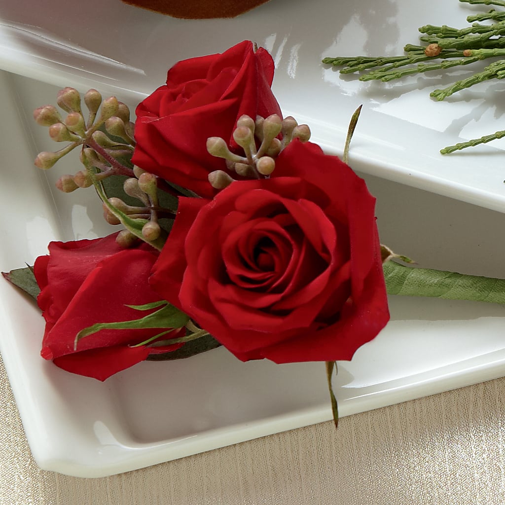 Red Spray Rose Boutonniere – Love Blossoms, Easton PA