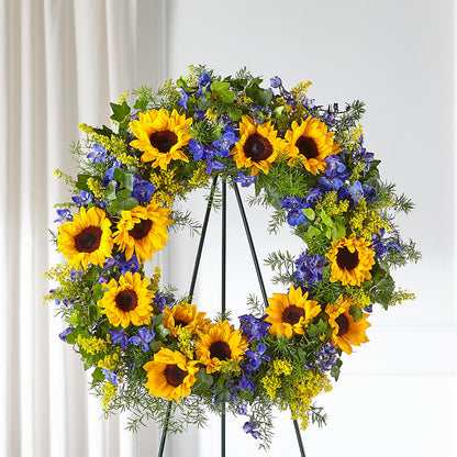 Bright Rays Wreath –  Love Blossoms, Easton PA