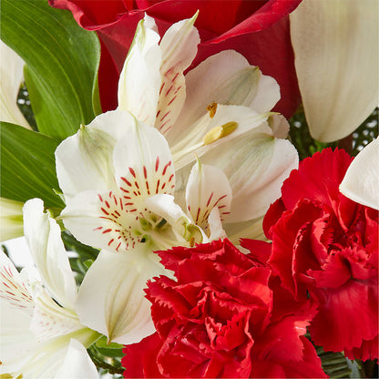 Holiday Season Bouquet –  Love Blossoms, Easton PA